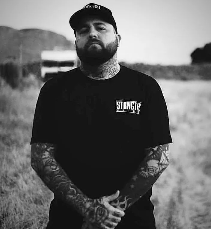 Check out B WELLS (@officialbwells) on Linkme