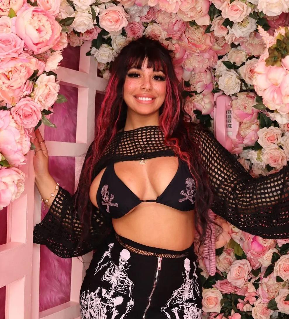 Check out Gigii bunny 🐇 (@gigiibunnyy) on Linkme