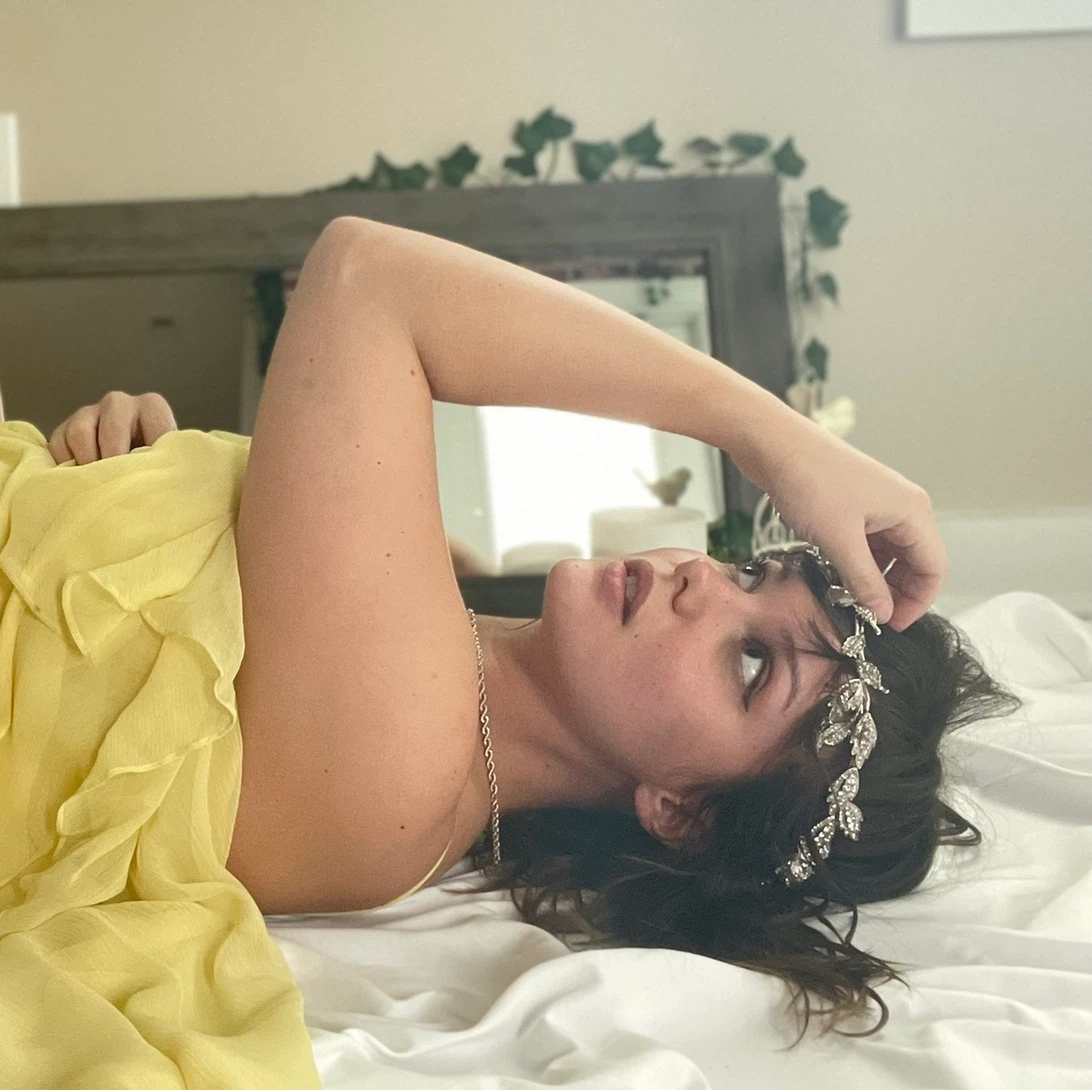 Emily Jones ( emjaybird) on Linkme